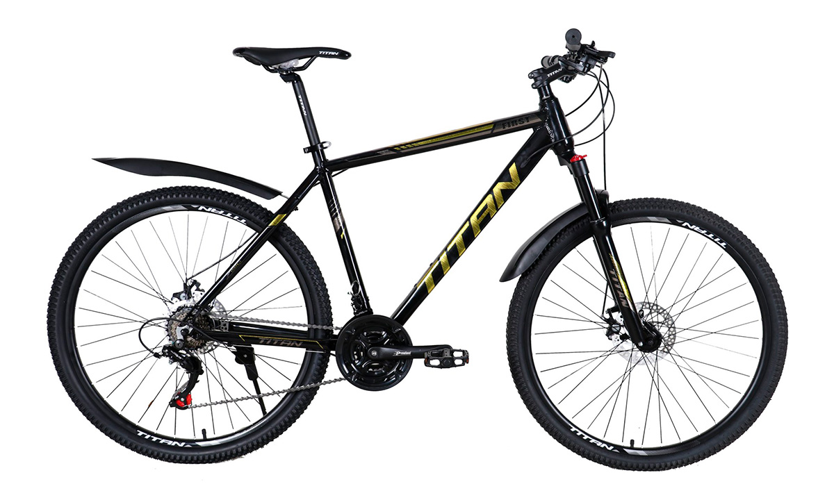 Фотография Велосипед Titan First 27,5" 2021, размер L, Черно-желтый 